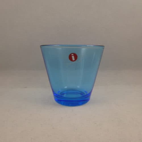 Iittala Kartio snapsilasi, vaaleansininen Kaj Franck.