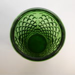 Vihreä lasimaljakko